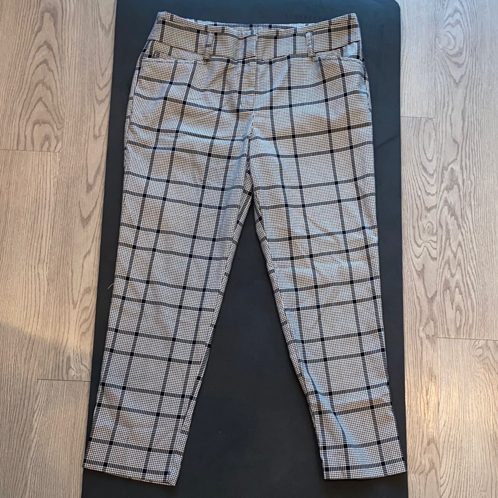 New York & Company Black and White Checkered Pants